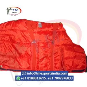 Red Full-Coverage Turnout Rug